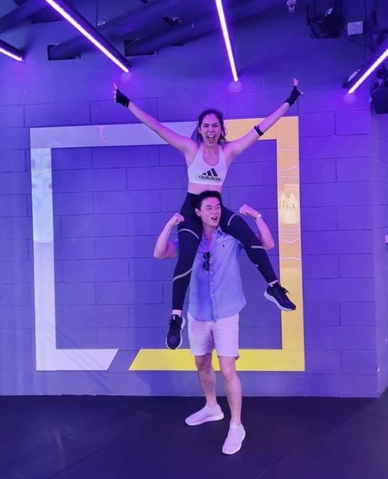 อารยา ชมพู่