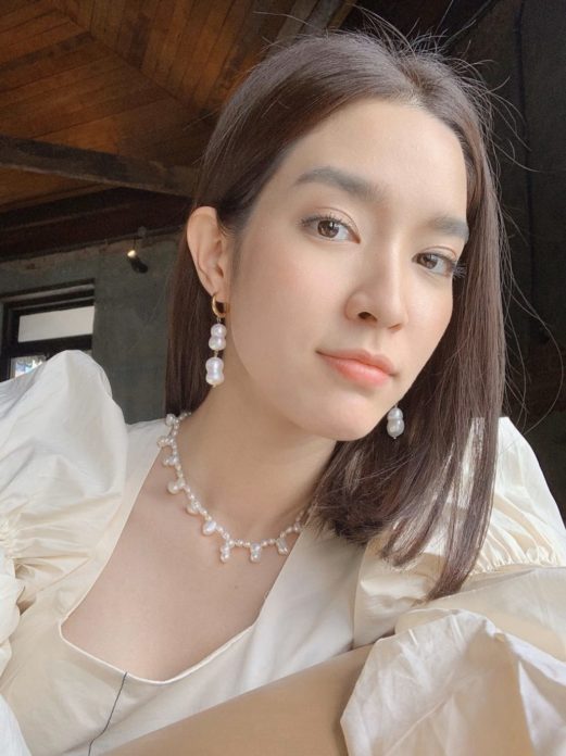 โม มนชนก หนีความว้าวุ่น โม มนชนก หนีความว้าวุ่น