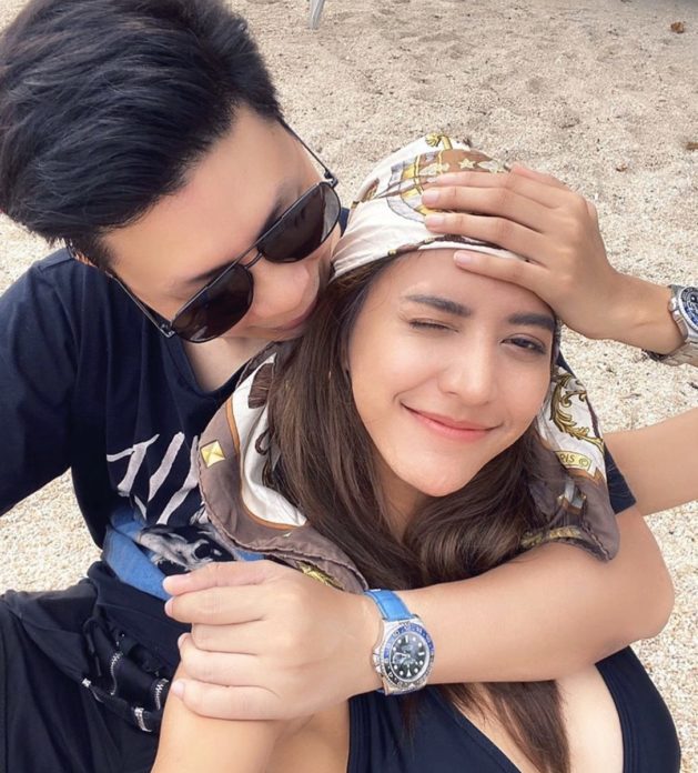น้ำหวาน ควง สามี
