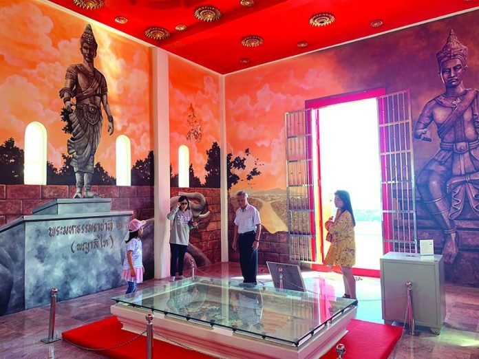 ชวนไหว้พระรูปหล่อหลวงปู่ทอง