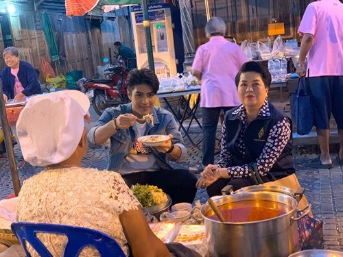 นุ้ยเสียอาการ นุ้ยเสียอาการ