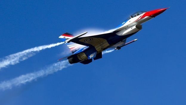 เครื่องบินรบ F-16