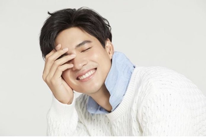 ปุ๊กลุกแง้ม