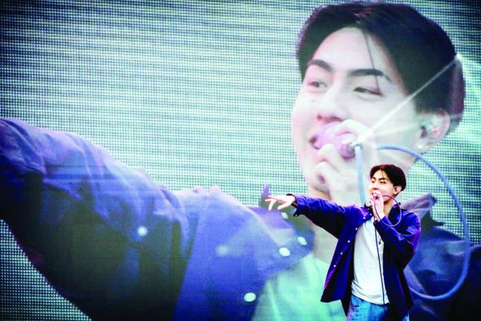 ‘เจ’นำร่องพา‘3เจ้า’