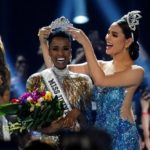 เปิดชีวิต โซซิบีนี ทุนซี มิสยูนิเวิร์ส 2019 สาวงามจากแอฟริกาใต้ ตอบคำถามสุดกินใจ