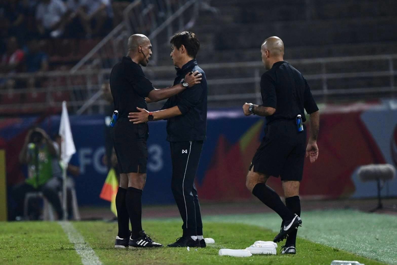 ส.บอลยื่นประท้วง วีเออาร์ ข้องใจบอลไทย