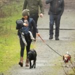 เมแกนยิ้มชื่นอุ้มโอรส - เจ้าชายแฮร์รีถึงแคนาดา เริ่มชีวิตครอบครัวสุขสันต์