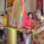 พ่อเมืองแปดริ้ว จุดธูปขอพรให้ประชาชนพ้นวิกฤต ไวรัสโคโรนา-ภัยแล้ง-ฝุ่นPM2.5