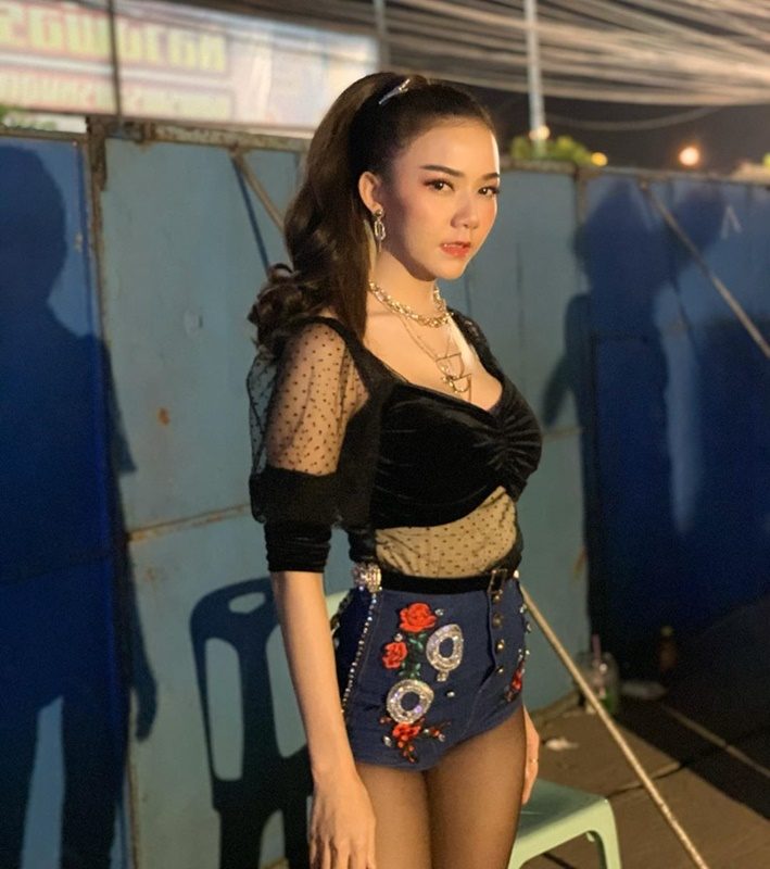 จ๊ะ อาร์สยาม