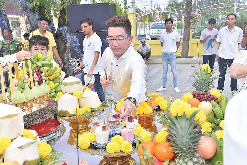 ‘วัดบางกะพ้อม’