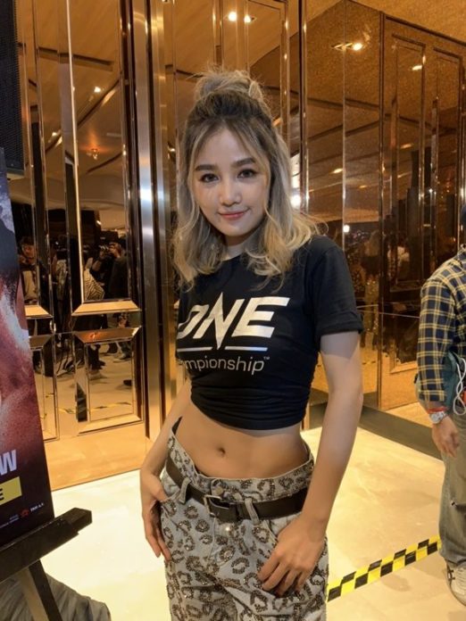 กระแต อาร์สยาม ลั่น ไม่ได้เสริมอึ๋ม ผ่าตัดหน้าอกเพราะเป็นฝี