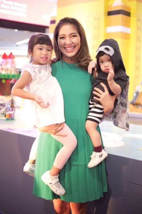 น้องปริม แม่เบนซ์ น้องปราง น้องปริม แม่เบนซ์ น้องปราง