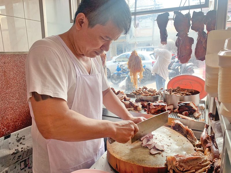 ร้านเป็ดย่างจิ๊บกี่