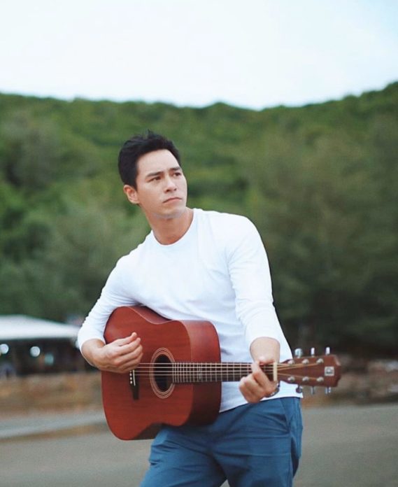 ปีเตอร์ ใช้เวลาอยู่กับตัวเอง