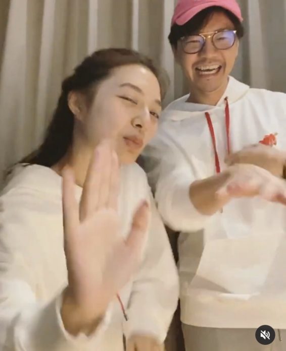 คนอวดสามีแห่งปี! คนอวดสามีแห่งปี!