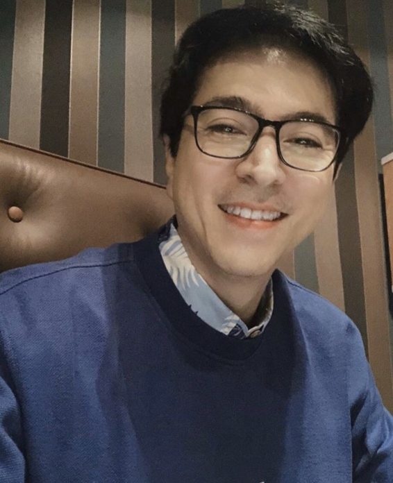 แซม ขำ