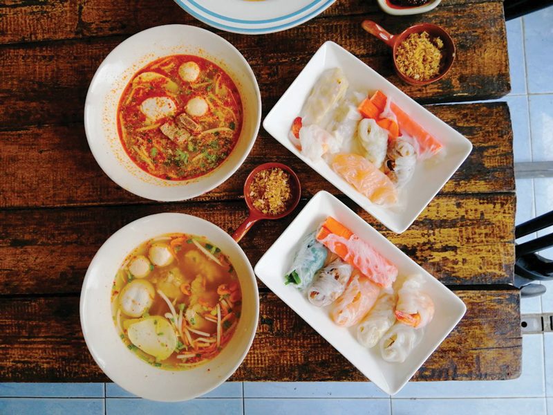 ก๋วยเตี๋ยวปากหม้อ