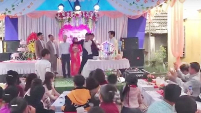 เจ้าบ่าวแจงปม “หัวร้อน”