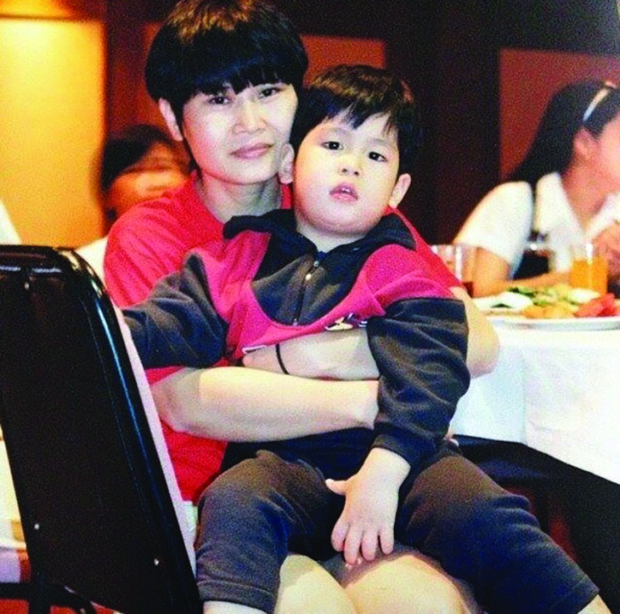คู่จิ้น‘จิณณ์-พิ้งค์พลอย’