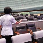 ปลอดภัยไว้ก่อน! บิ๊กคลีนนิ่งสภา ป้องโควิท-19 ผวาสส.พปชร.เพิ่งกลับจากญี่ปุ่น