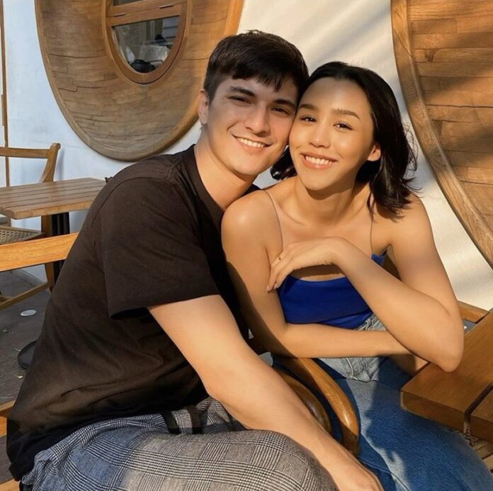 คนมีคู่! คนมีคู่!