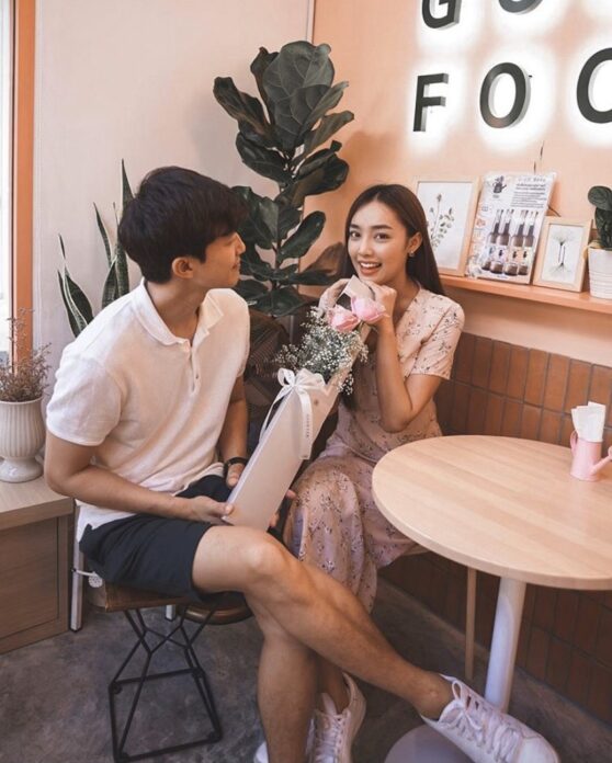 คนมีคู่! คนมีคู่!
