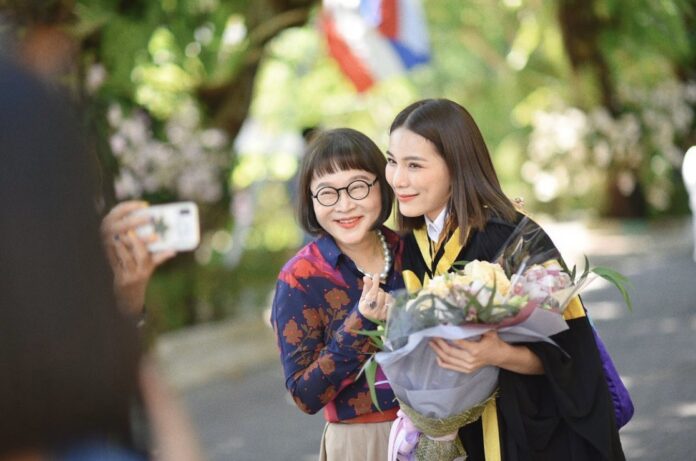 พี่หน่อง ร่วมยินดี พี่หน่อง ร่วมยินดี