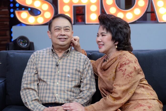 นักแสดงอาวุโส