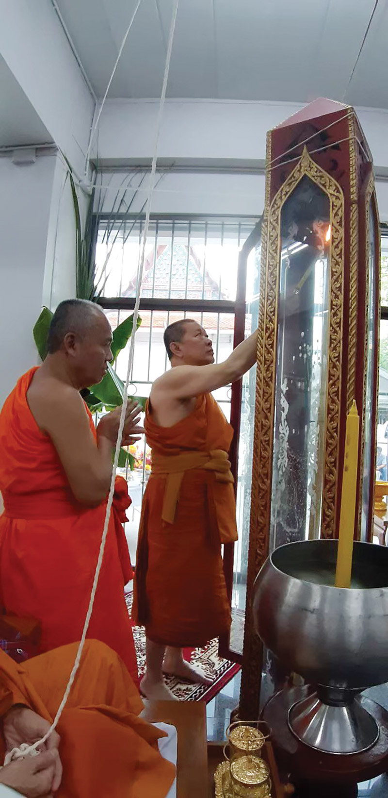 เหรียญหลวงพ่อกลั่นย้อนยุค