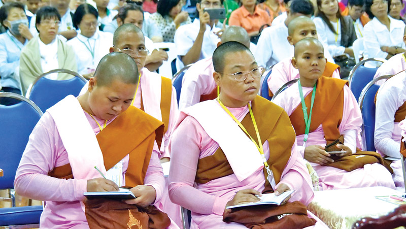 ชาวพุทธพม่า-ภูฏาน-เวียดนามศึกษาดูงานพลัง บวร วัดเขียนเขต