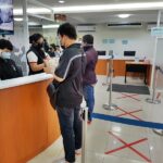 ผบก.ทว. สั่งศูนย์บริการตรวจสอบประวัติ จัดที่ให้ปชช.รอคิวห่างกัน ป้อง โควิด19