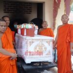 ร่ำไห้ระงมวัด! เผาหนุ่มจีนเหยื่อ ฆ่ายัดกระเป๋า เปิดผลชันสูตรศพ พ่อแม่รู้ถึงช็อก