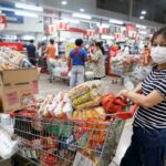 แม็คโคร ทั่วไทยเน้นลูกค้าเหลื่อมเวลาซื้อ ลดความเสี่ยง จัด 2 ชม.พิเศษ 6.00-8.00 น. ให้ผู้สูงอายุ ผู้พิการ และผู้ประกอบการ พร้อมแจ้งเวลาเปิดปิดใหม่ 8.00-20.00 น. ดีเดย์  1 เมษาฯ นี้