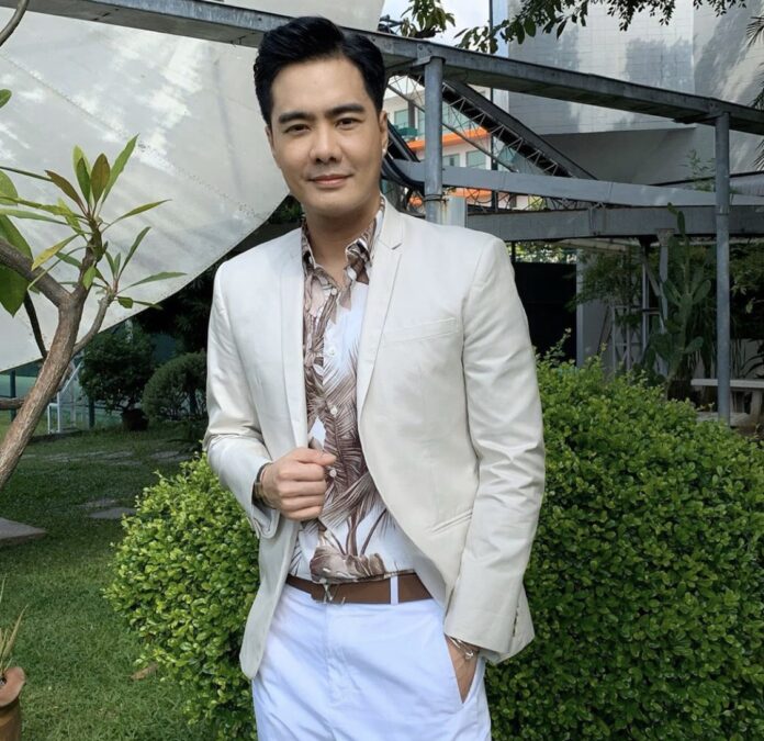 ก้อง สหรัถ
