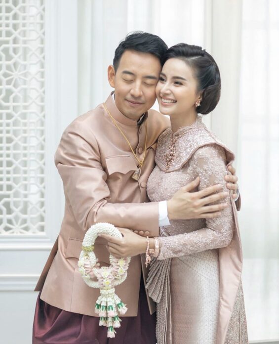 อาร์ม พิพัฒน์ 