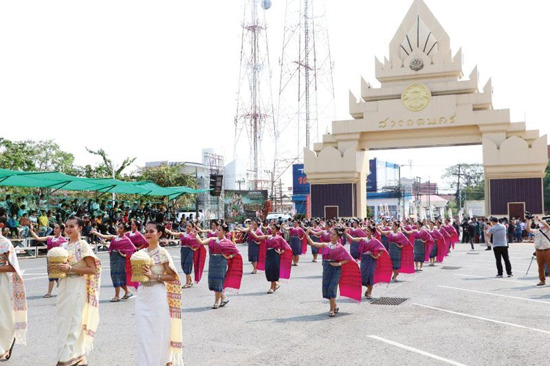 งานบุญผะเหวดประเพณีแห่งร้อยเอ็ด