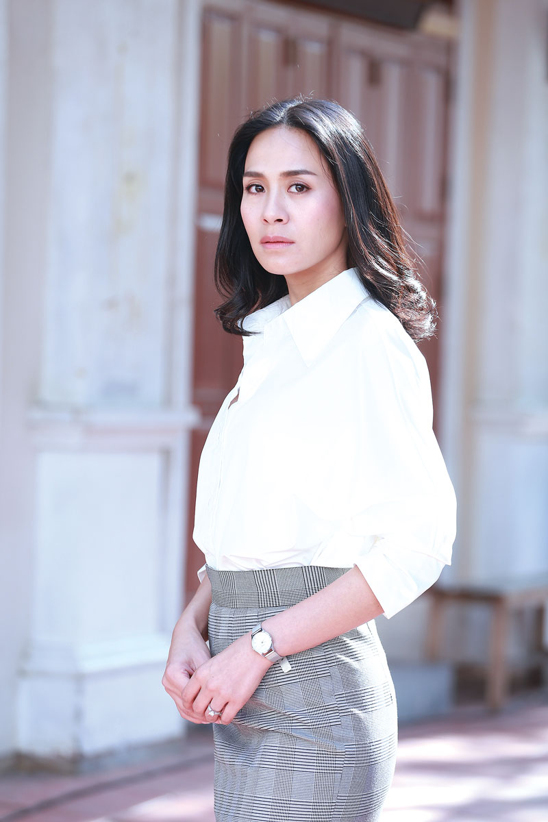 รถเมล์ เล่น เนื้อใน พูดน้อยอึดอัด