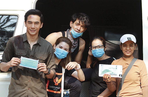 กองละคร‘สมบัติมหาเฮง’ยึดเซฟตี้เฟิร์สต์สามัคคีสวมหน้ากากอนามัยต้านโควิด-19