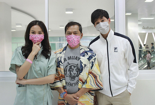 กองละคร‘สมบัติมหาเฮง’ยึดเซฟตี้เฟิร์สต์สามัคคีสวมหน้ากากอนามัยต้านโควิด-19