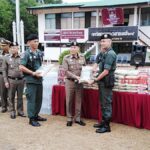 ไม่ต้องพิธีรีตอง! แห่ชื่นชม‘ผบ.’ในดวงใจ ไปตรวจราชการนั่งโต๊ะม้าหินกินข้าวกับลูกน้อง