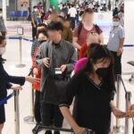 80 ผีน้อยกลับถึงไทย แหกด่านหนีโดนกักตัว ‘รมช.สธ.’สั่งตามล่า ฟันคดีพ.ร.บ.ควบคุมโรค