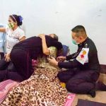 จ่าจำปา โผกอดแม่ป่วยติดเตียง หลังถูกทำโทษปมเถียงผู้ว่าฯห้ามผ่านด่าน