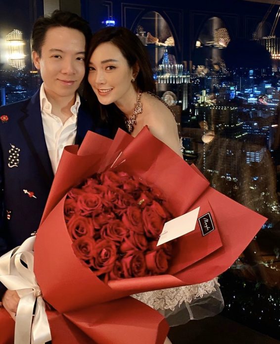เมย์ พิชญ์นาฏ 