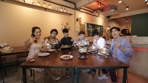 ขวัญ