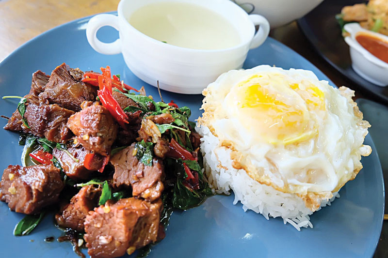 อาหารรสชาติไทยแท้