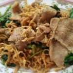 ร้านราดหน้าอรยา ราดหน้ารสเด็ด หมูหมักสูตรลับ