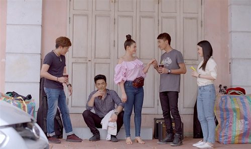 สิบทิศ สงสัย