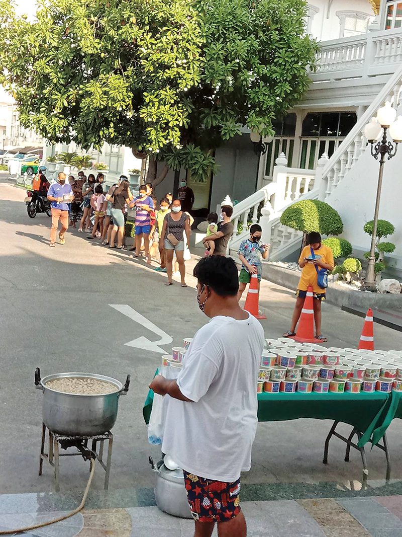 ข้าวสาร-อาหารแห้งวัดเทวราช
