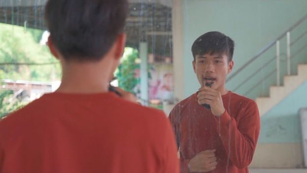 โควิด-19 : มาลัยออนไลน์