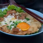 ก๋วยเตี๋ยวคั่วไก่ เจ๊เค็ง & เจ๊งิ้ม ตำนานคั่วไก่บนเตาถ่าน
